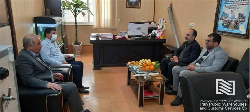 دیدار مدیرعامل شرکت انبارهای عمومی و خدمات گمرک غرب با رئیس گمرک شهرستان کاشان