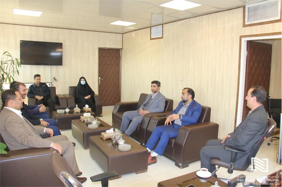 بازدید دکتر امامی، معاون مرکز طرحهای راهبردی و پشتیبانی معاونت علمی و فناوری ریاست جمهوری از شرکت انبارهای عمومی و خدمات