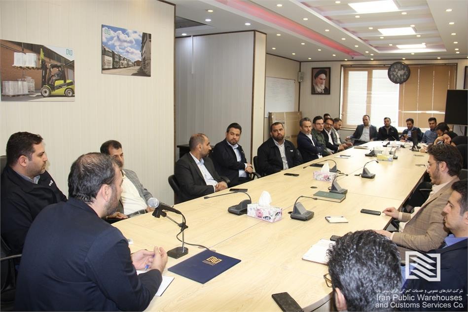 برگزاری اولین جلسه شورای مدیران شرکت انبارهای عمومی و خدمات گمرکی غرب در سال1403